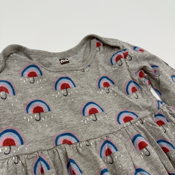 Tea Collection Baby Girls Gray Rainbow Umbrella Rain Dress 18-24 months Cotton - Picture 2 of 10